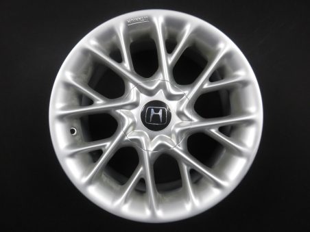 Meinikreifen Onlineshop bietet Ihnen Honda Civic Accord 16 Zoll Alufelgen Titanium 7,5Jx16 ET37 5x114,3