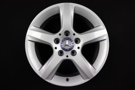 Meinikreifen Onlineshop bietet Ihnen Original Mercedes SLK R172 16 Zoll Alufelgen 7Jx16 ET37,5 8Jx16 ET33,5